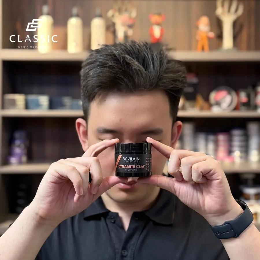 By Vilain Dynamite Clay sáp tóc hold mạnh matte finish cho tóc dày cứng